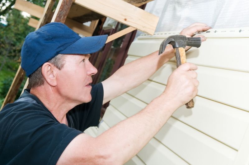 Wood Siding Contractors detail